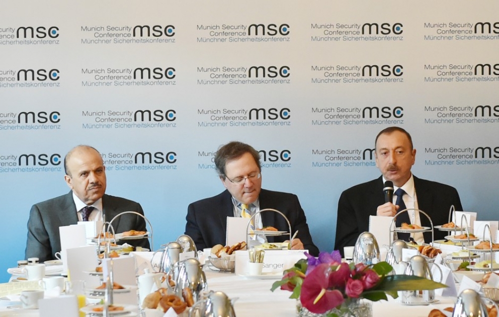 Le président Ilham Aliyev a participé à une table ronde au sujet de la sécurité énergétique à Munich