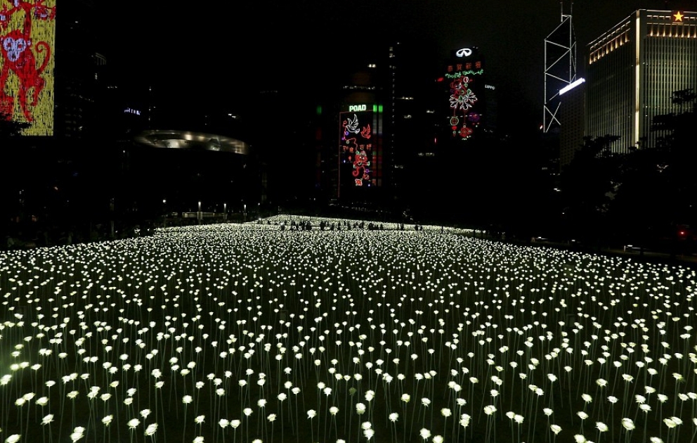 Lighting up love in Hong Kong