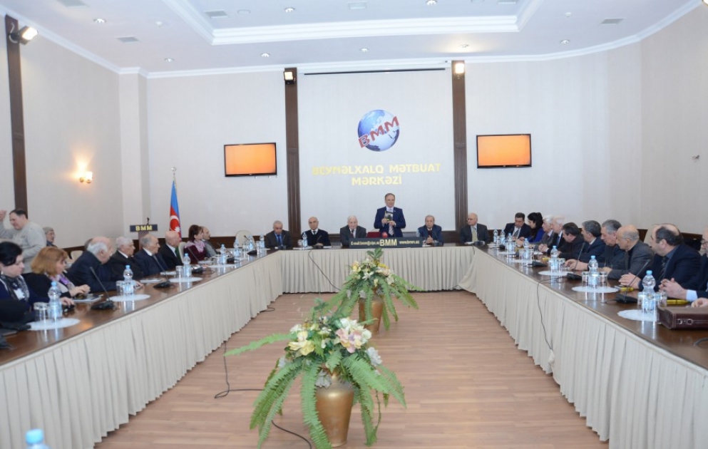 “Sarı gəlin” romanının təqdimatı olub