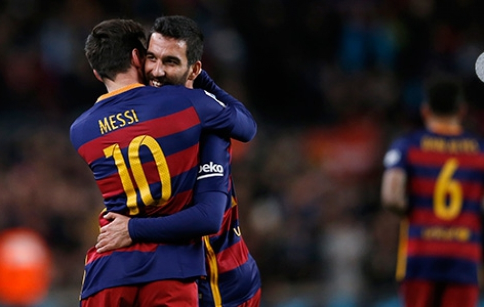 Arda Turan "Barselona"da ilk qolunu vurub