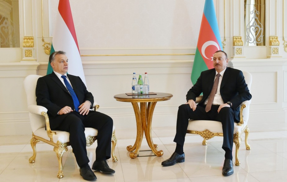 Entretien en tête-à-tête du président Ilham Aliyev avec Viktor Orban