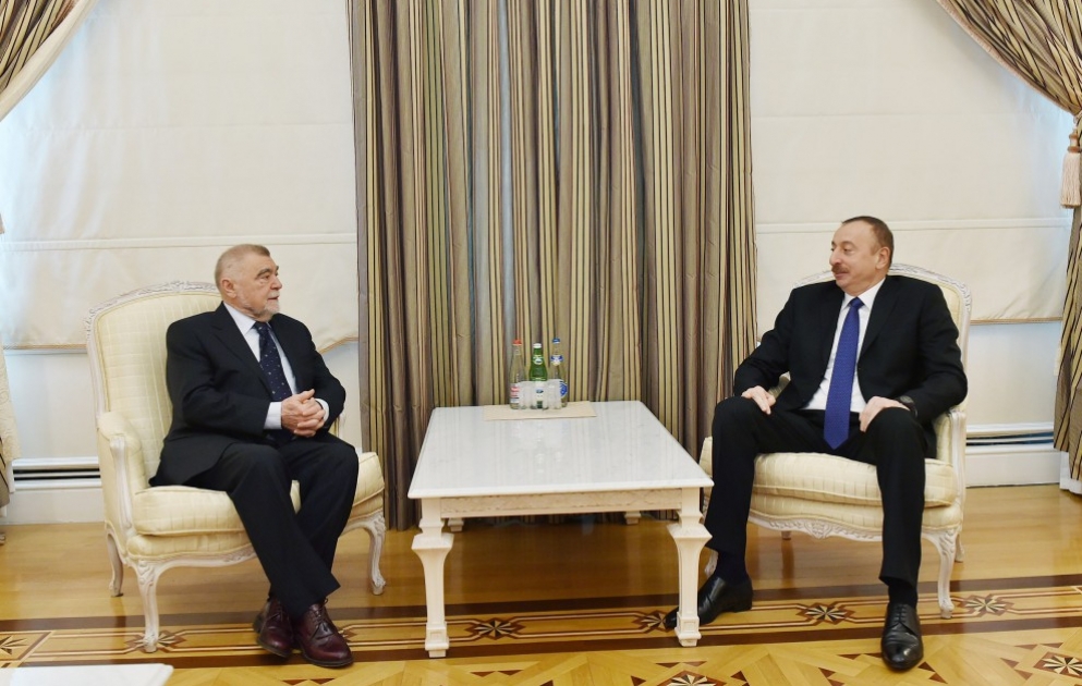Президент Азербайджана Ильхам Алиев принял бывшего Президента Хорватии Степана Месича