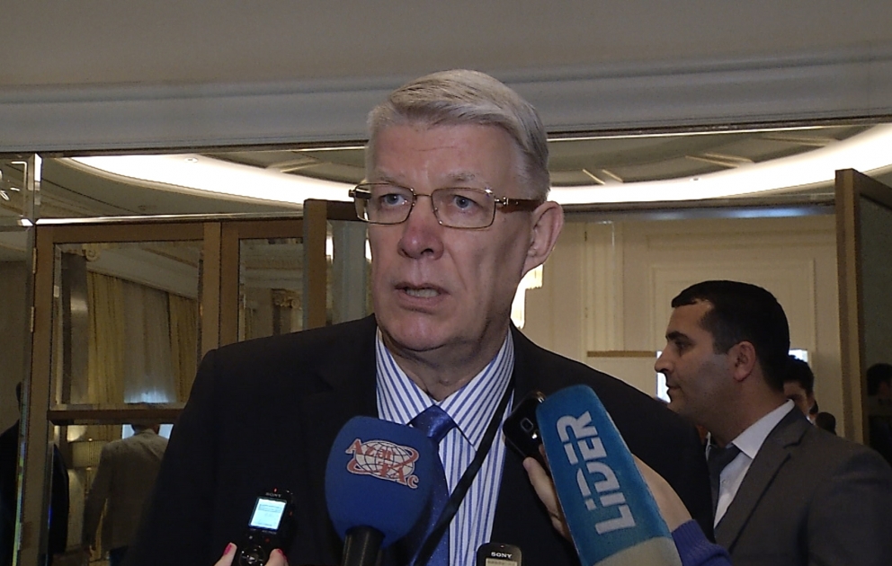 Valdis Zatlers: IV Qlobal Bakı Forumu yüksək səviyyədə təşkil olunub