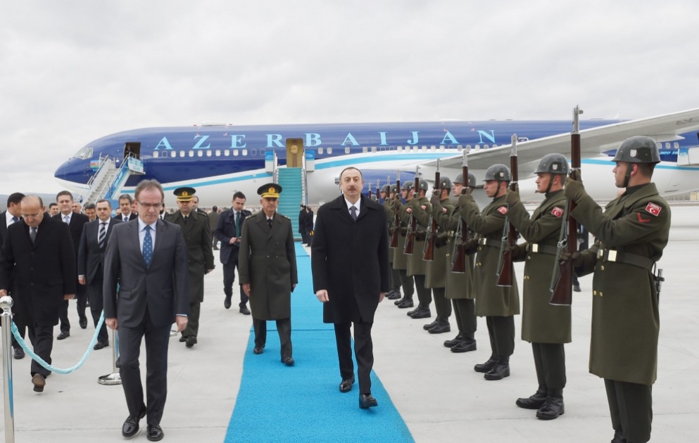Le président azerbaïdjanais Ilham Aliyev entame une visite de travail en Turquie