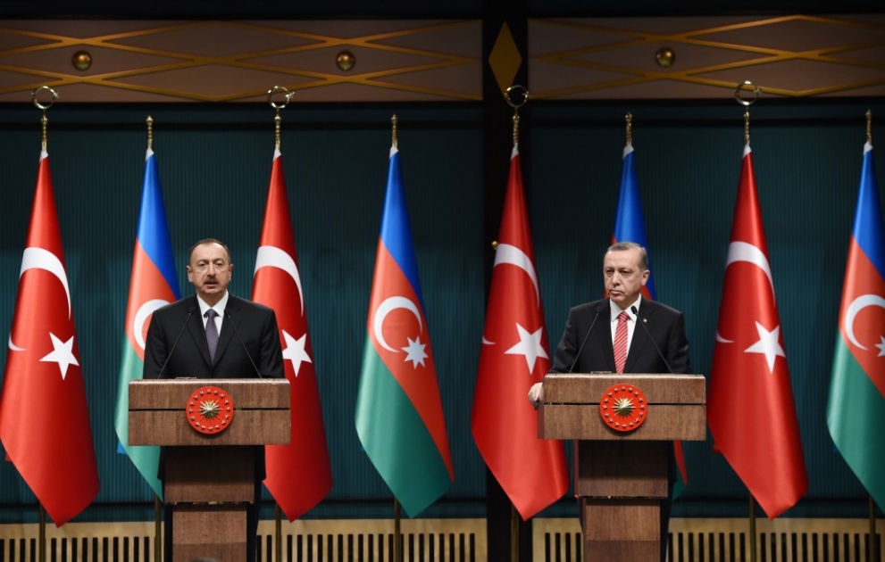 Déclarations à la presse des présidents azerbaïdjanais et turc