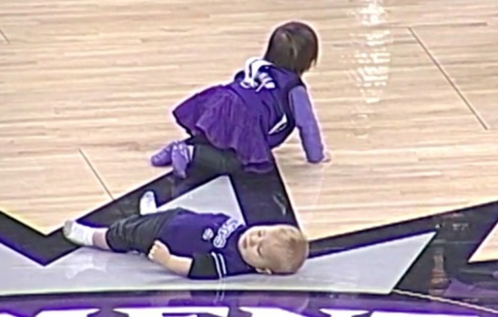 Baby race incredibly close until one crawler takes a nap