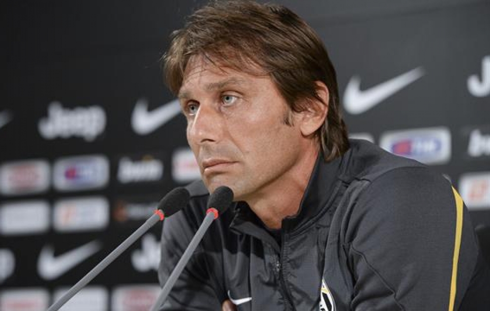 Antonio Konte futbol üzrə İtaliya yığmasının baş məşqçisi postunu tərk edir