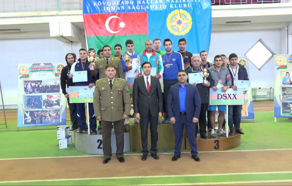 Fövqəladə Hallar Nazirliyinin qurumları arasında çoxnövçülük idmanı üzrə çempionat keçirilib