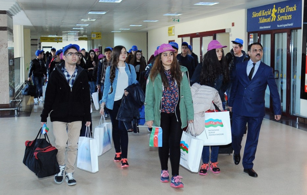 Tur-aksiyanı başa vuran naxçıvanlı şagirdlər muxtar respublikaya yola salınıblar