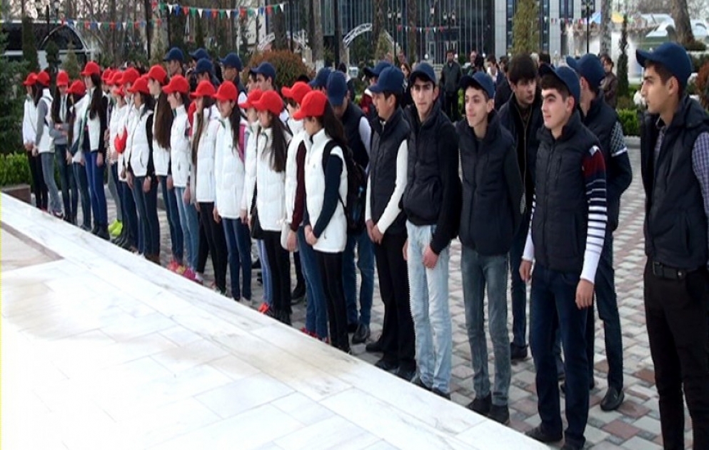 Tur-aksiya iştirakçıları arasında Göyçay məktəbliləri də var