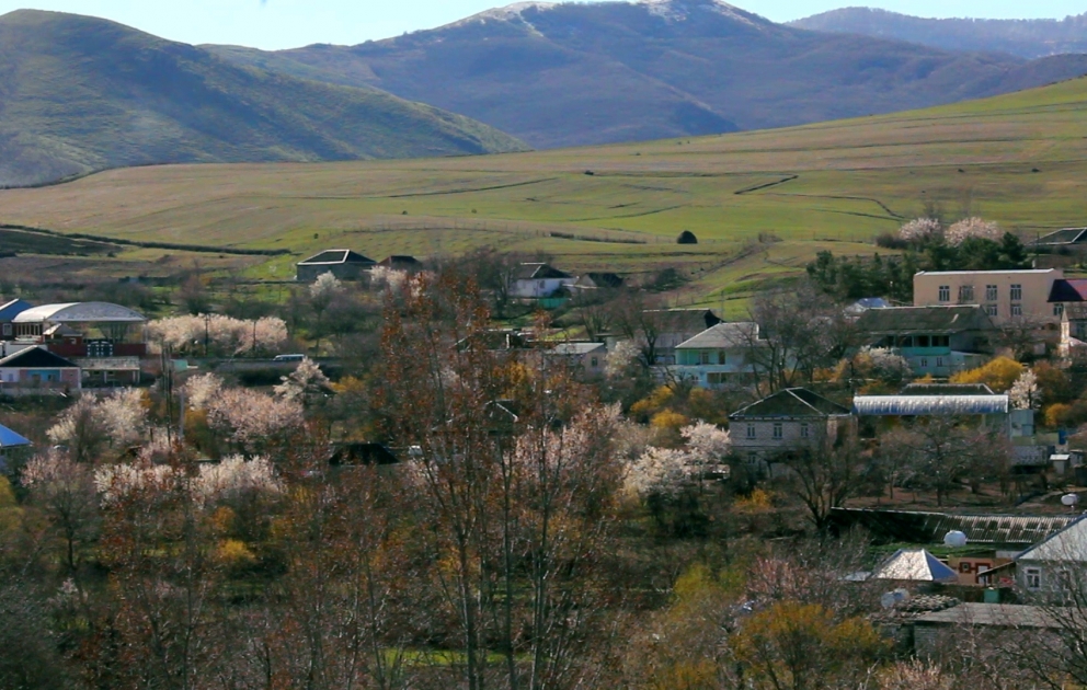 Qazaxın səhərləri atəş səsilə açan Kəmərli kəndindən REPORTAJ