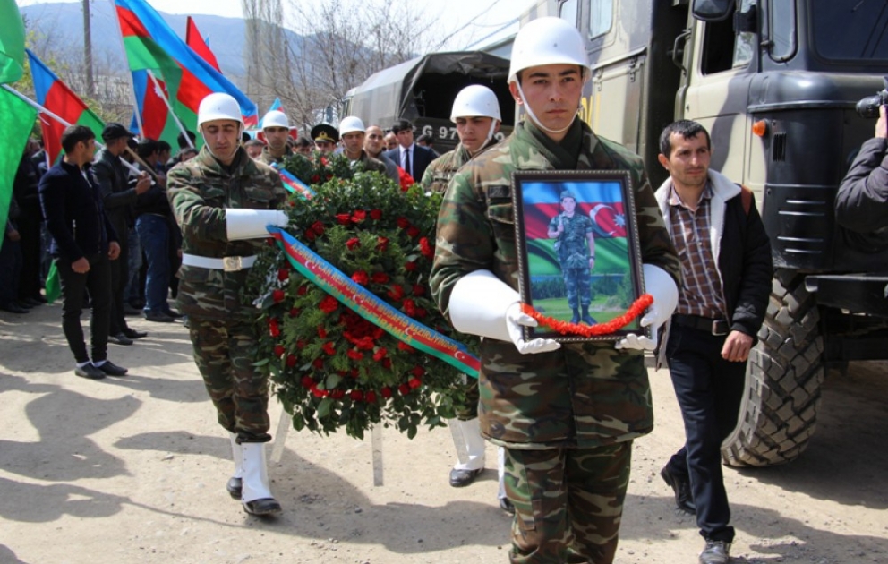 Şəhid əsgərimiz Şəmkirdə dəfn edilib