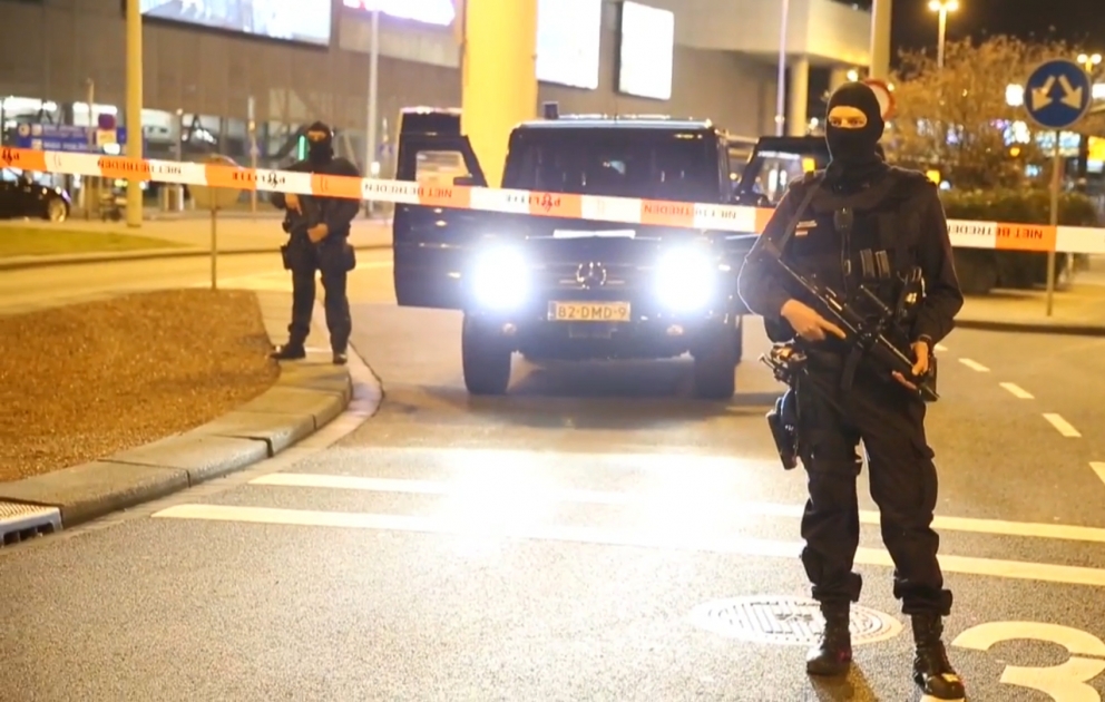 Hollandiyanın paytaxtında bomba həyəcanı