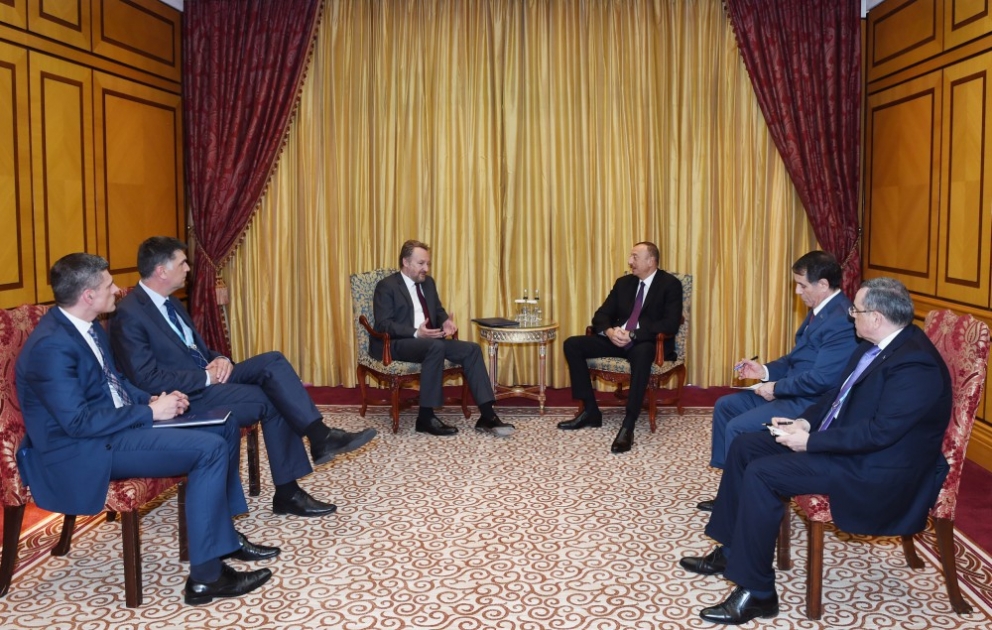 Präsident Ilham Aliyev trifft sich mit Vorsitzenden des Staatspräsidiums von Bosnien-Herzegowina