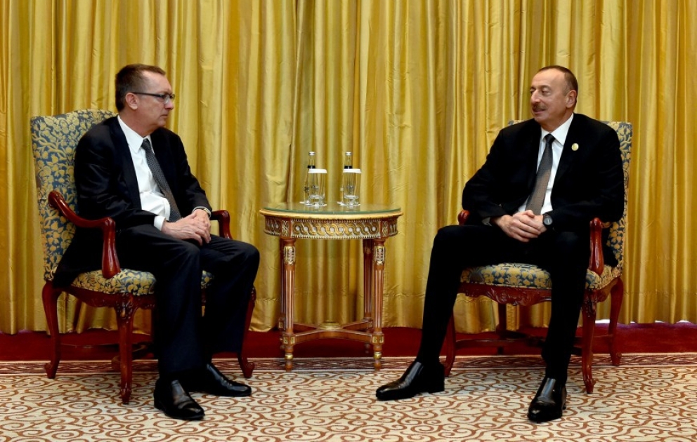 Le président Ilham Aliyev a rencontré le Secrétaire général adjoint des Nations Unies aux affaires politiques