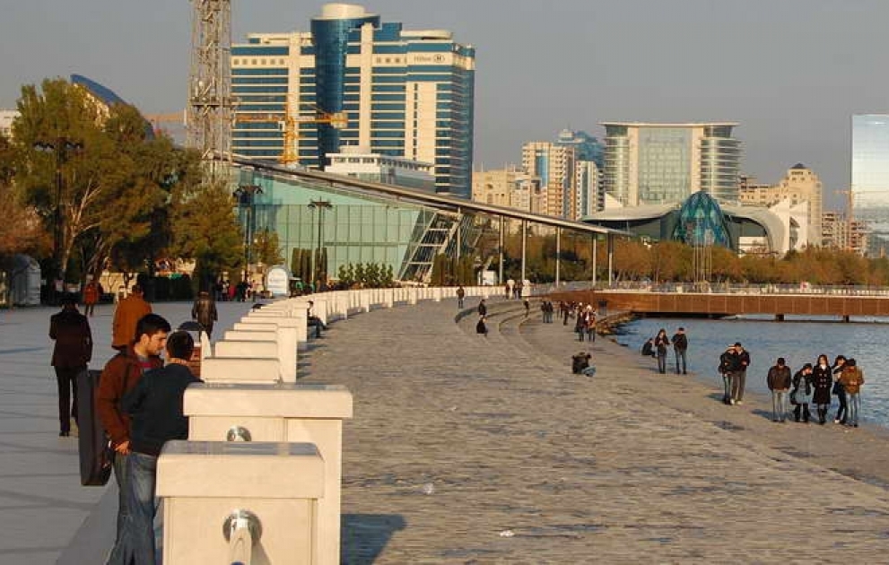 Sabah Bakıda hava dəyişkən buludlu olacaq
