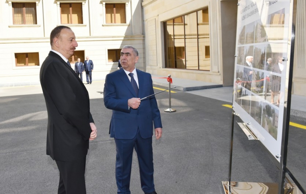 Prezident İlham Əliyev “Azəravtoyol” ASC-nin yeni inzibati binasının açılışında iştirak edib
