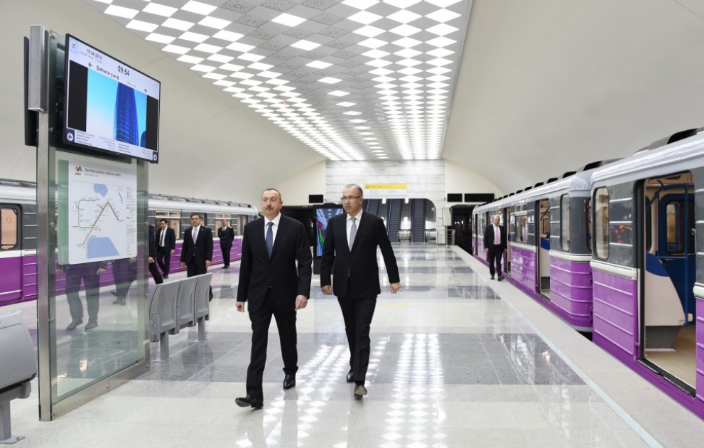 Les stations «Gare routière» et «Memar Adjami» mises en service en présence du président Ilham Aliyev