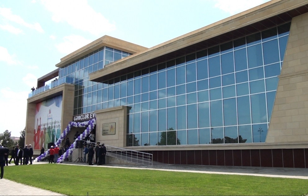 Gəncə şəhərində "Gənclər evi"nin açılışı olub