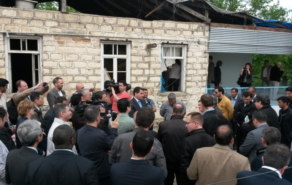 Представители аккредитованного в нашей стране дипломатического корпуса отправились в прифронтовую зону