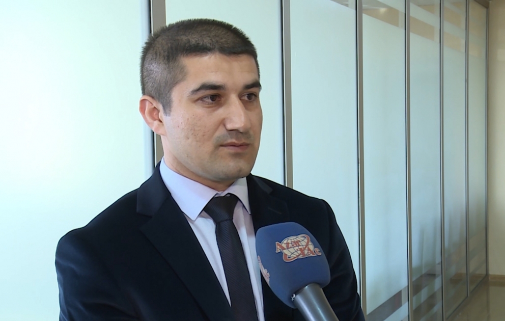 Bu il ali məktəblərə sənəd verən abituriyentlərin sayı azalıb