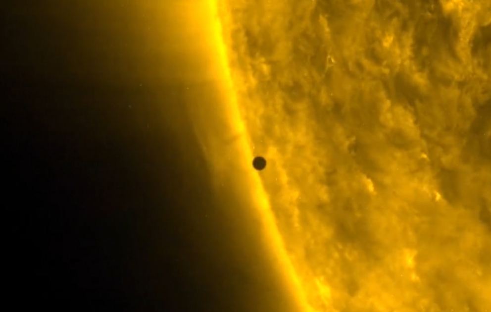 Le transit de Mercure devant le Soleil