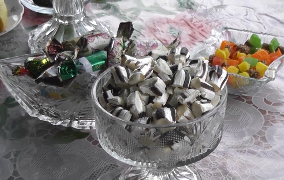How is Salyan candy prepared