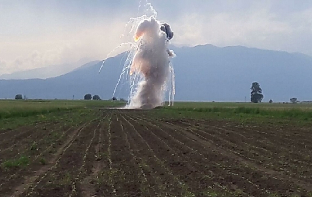 Specialists detonate white phosphorous shell that Armenians fired on Tartar