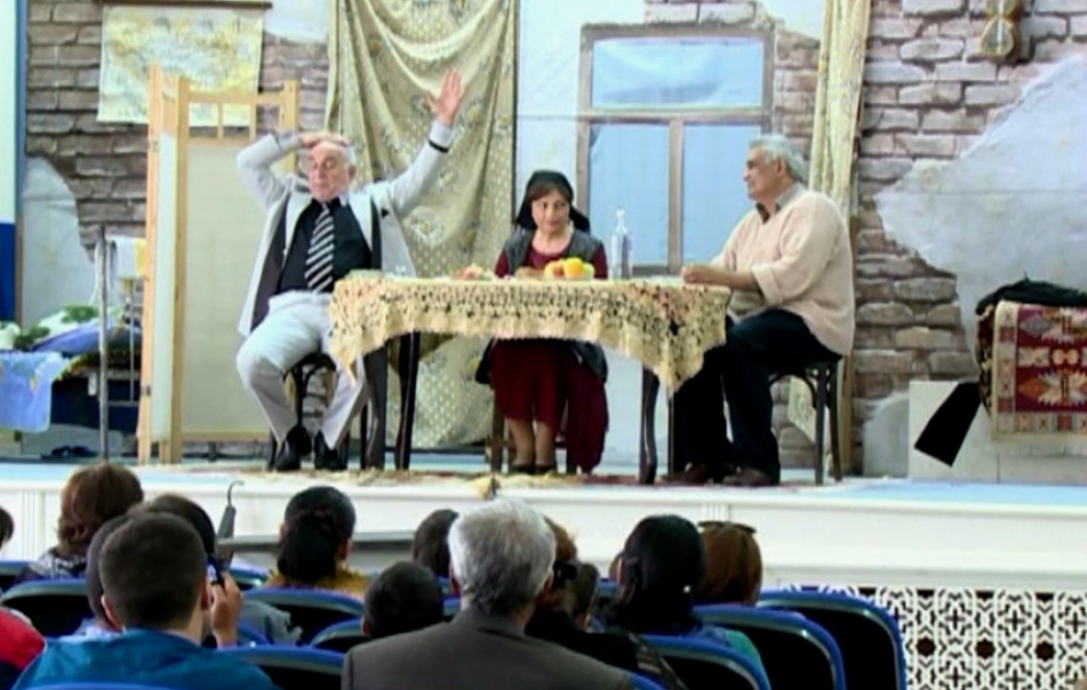 Xaçmazlı teatrsevərlərə “Xəcalət” tamaşası təqdim olunub