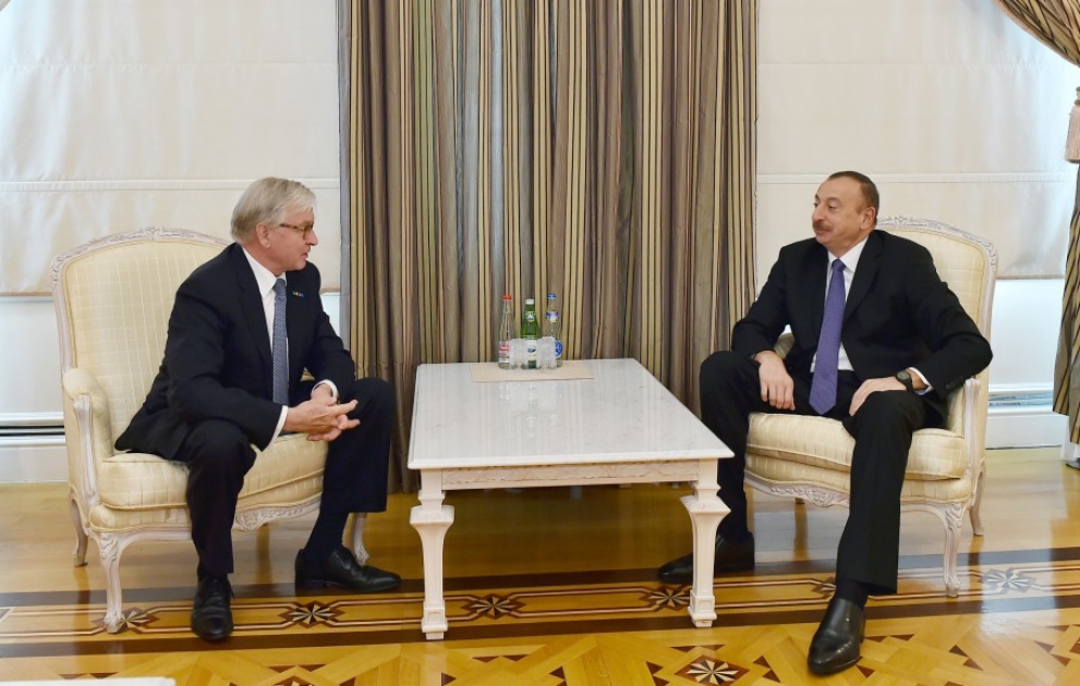 Präsident Ilham Aliyev empfängt René van der Linden