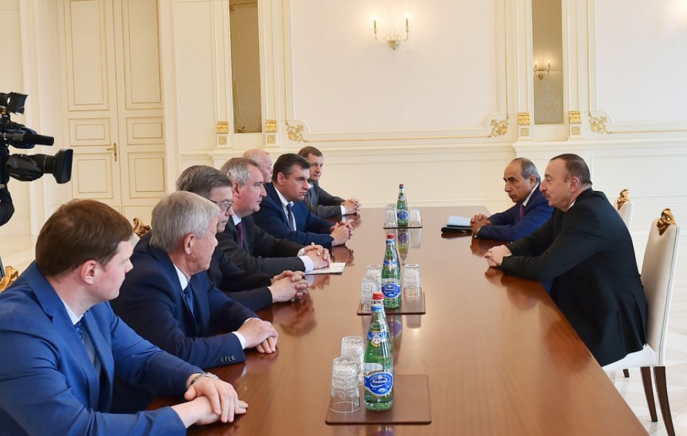 Le président Ilham Aliyev a reçu une délégation conduite par le vice-Premier ministre russe