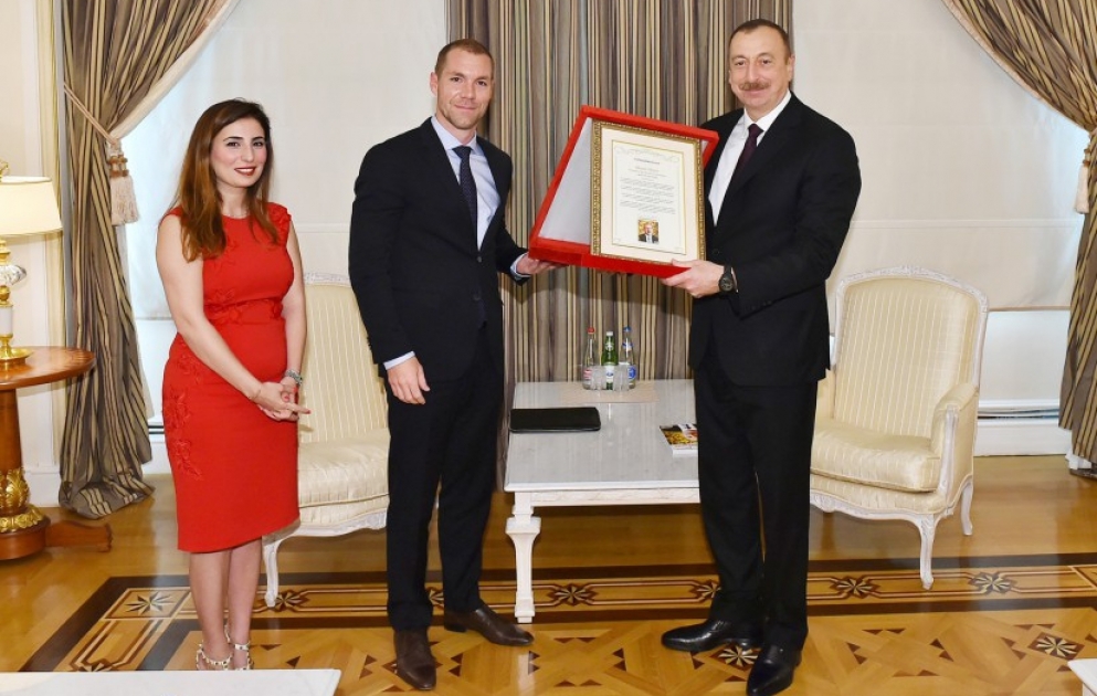 President Ilham Aliyev received Editor-in-Chief and Regional Director of The Business Year magazine