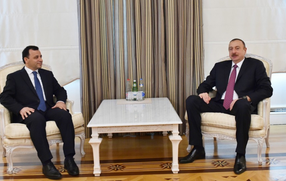 Präsident Ilham Aliyev empfängt eine Delegation um Vorsitzenden des türkischen Verfassungsgerichts