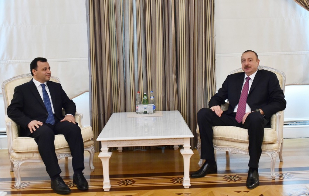 Le président azerbaïdjanais reçoit une délégation menée par le président de la Cour constitutionnelle turque