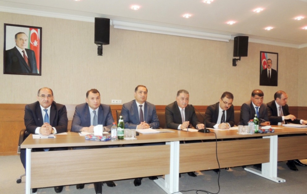 Ağdaşda aqrar sektorun inkişaf perspektivlərinə dair müşavirə keçirilib