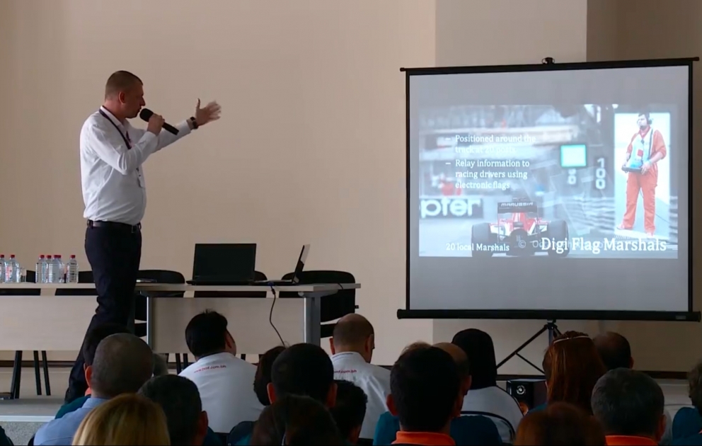 Medical aid training for Formula-1 marshals