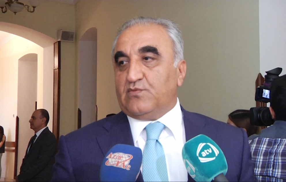 Ədalət Muradov: Ali təhsil müəssisələri və AMEA-nın kitabxanalarının vahid şəbəkəsi yaradılacaq