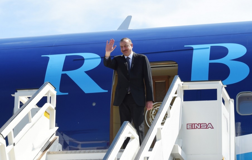 Arbeitsbesuch von Präsident Ilham Aliyev in Berlin zu Ende gegangen