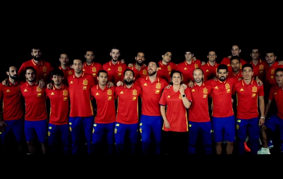 İspaniya millisinin "AVRO 2016" mahnısı