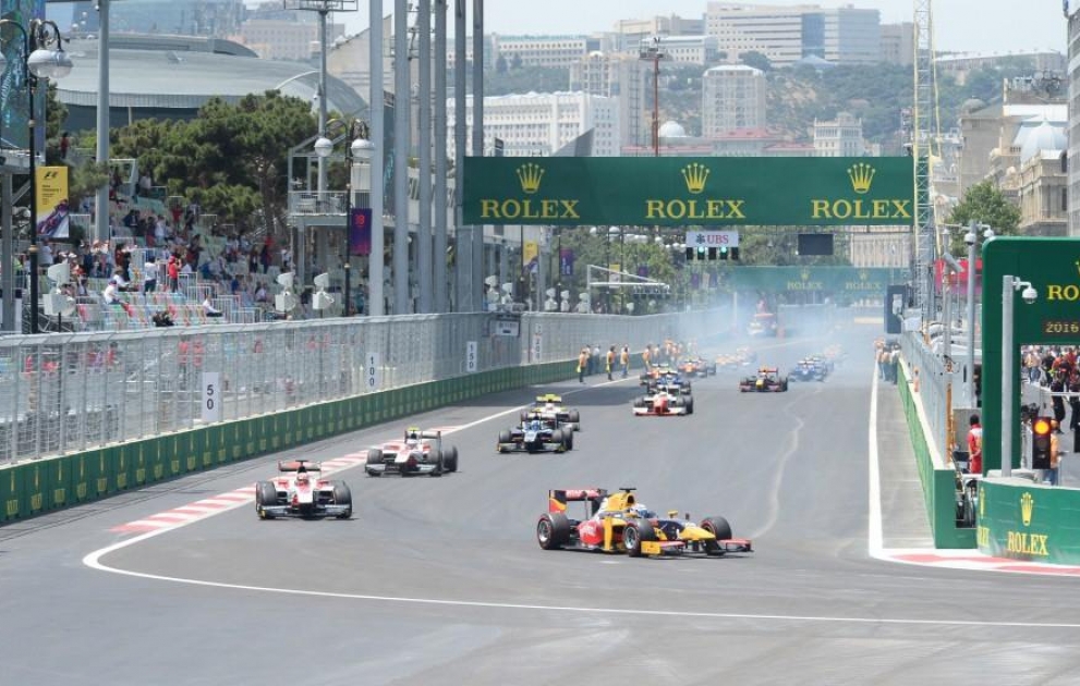 La deuxième journée du GP d’Europe de Formule à Bakou: photos