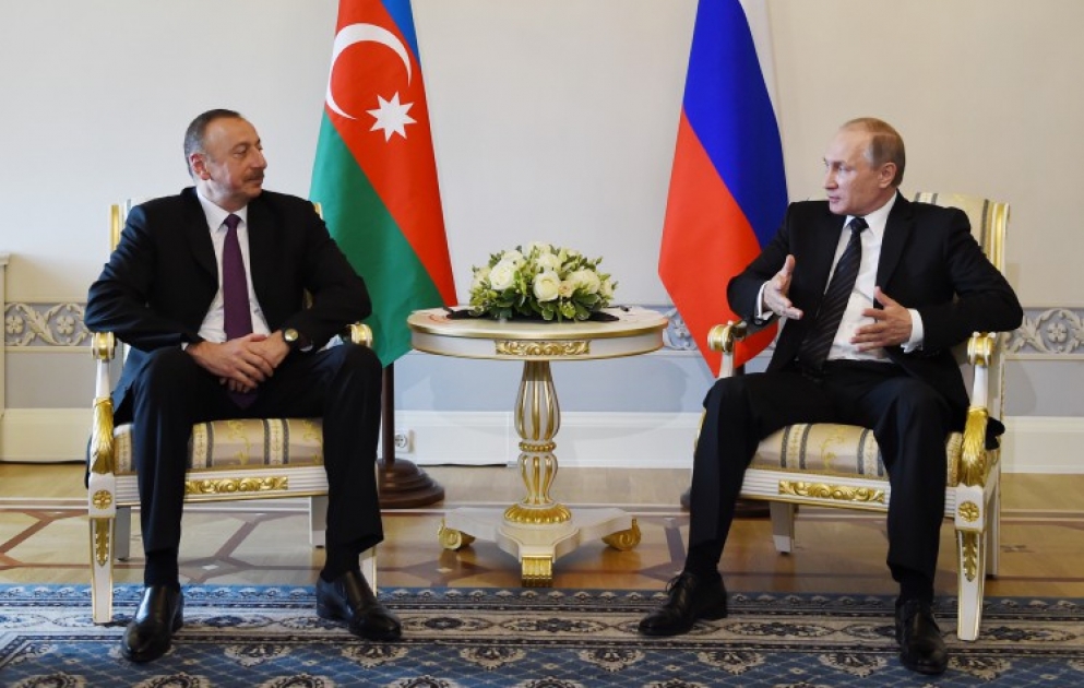 Entretien du président Ilham Aliyev avec son homologue russe Vladimir Poutine