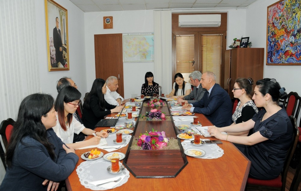 L’Institut Confucius va former des traducteurs en langue chinoise pour l’AZERTAC