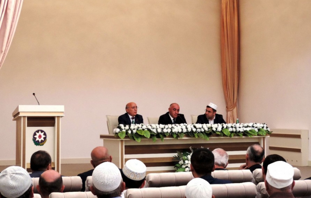Dini Qurumlarla İş üzrə Dövlət Komitəsi Goranboyda konfrans keçirib