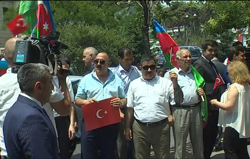 Terror victims commemorated in front of Turkish Embassy in Azerbaijan​