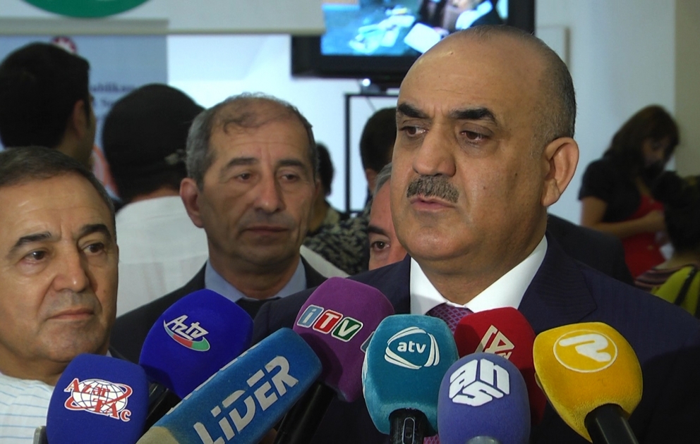 Səlim Müslümov: Ləğv olunmuş Dövlət Sosial Təminat Xidmətinin işçiləri məşğulluq orqanlarında yerləşdiriləcək