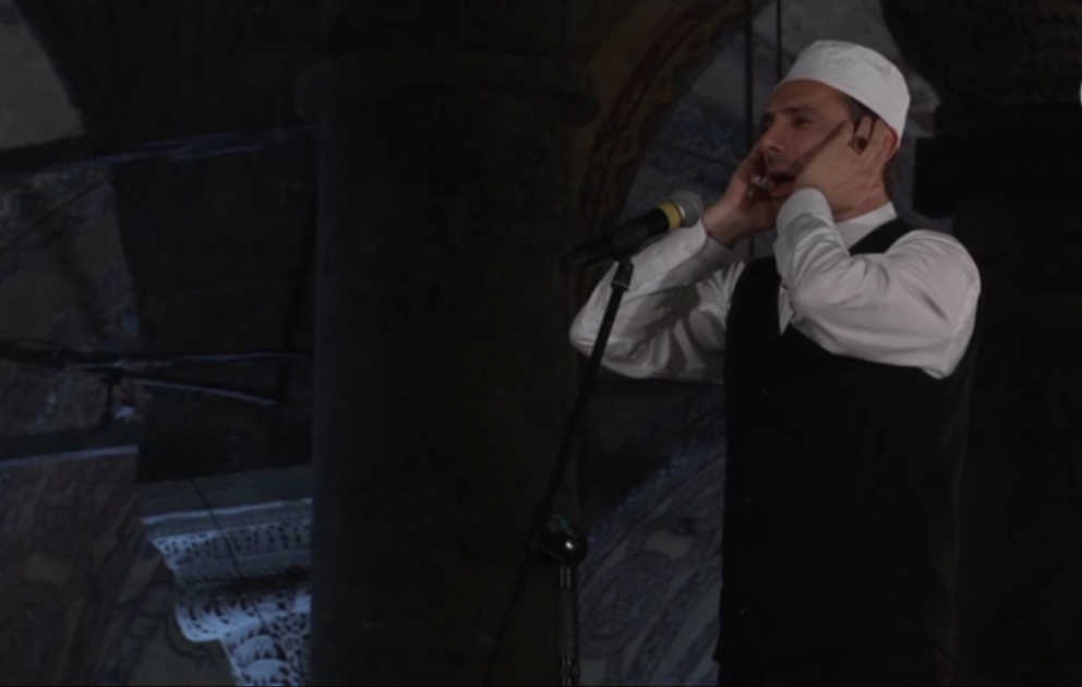 “Aya Sofya”da 85 ildən sonra ilk dəfə azan oxundu