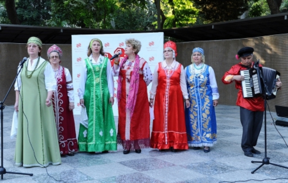 “Retro Bakı” layihəsinin açılış konserti olub