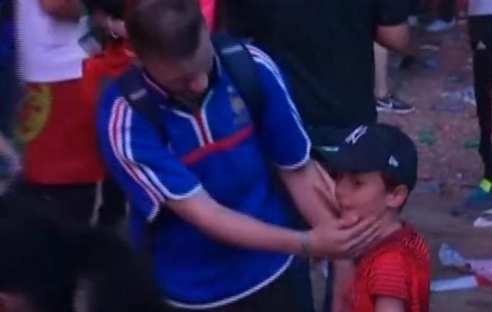 L’Euro se termine par une belle image de fraternité