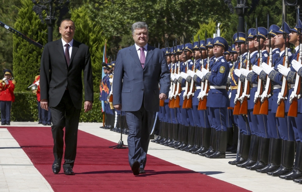 Состоялась церемония официальной встречи Президента Украины Петро Порошенко