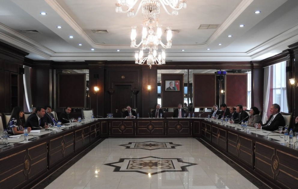 Britaniya parlamentinin nümayəndə heyəti Milli Məclisdə olub